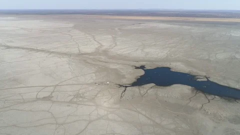 Level of devastation of a drying up lake due to drought and climate change Video stock 118265081