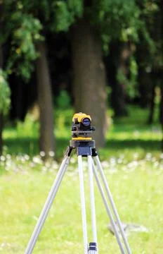 Leveler - a device for detecting the marks on the ground, the calculation ... Stock Photos