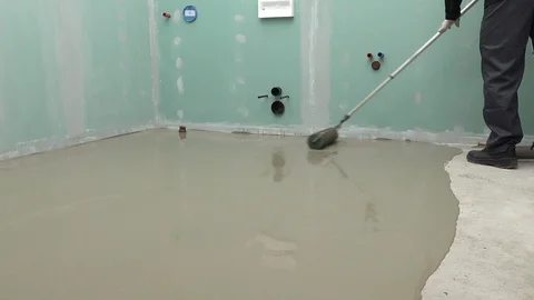 Leveling the floor Stock Footage 111950708