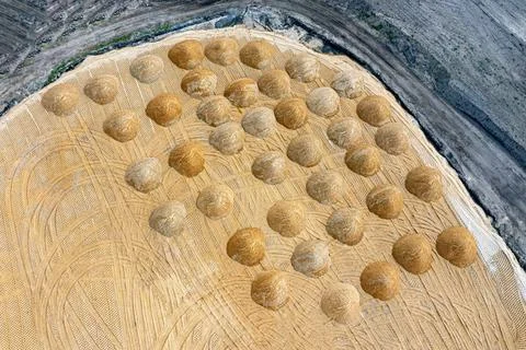 Leveling the ground. empty construction site of a residential area with a pil Stock-Fotos