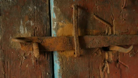 The lever opens the door latch, the door opens. Stock-Footage 90083293