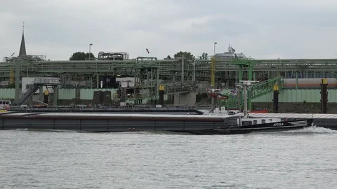 Leverkusen freight harbour Vídeo Stock 106171024