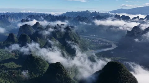 Li River Morning Clouds Video stock 313130497