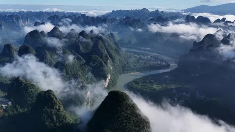 Li River Morning Clouds Video stock 313130502