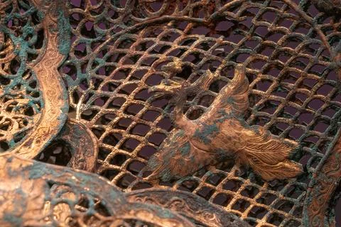 Liao Dynasty Dragon Phoenix Pattern Rolling Cloud Crown Stock Photos