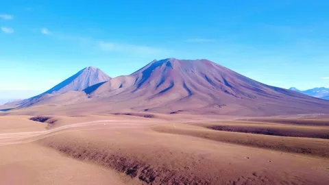 Licancabur Slow Push In Volcano Peak Atacama Desert Chile 4K Stock Footage 332174794
