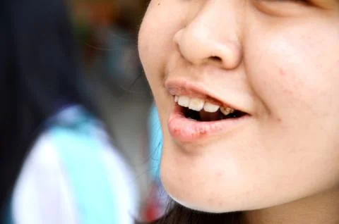 Lick chocolate 库存照片
