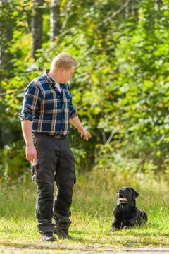 Lie down Stock-Fotos