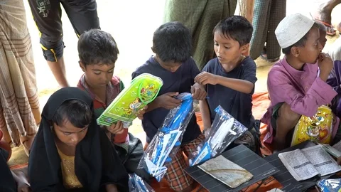 Life inside the Rohingya refugee camps at Cox's Bazar, Bangladesh Stock Footage 99941669