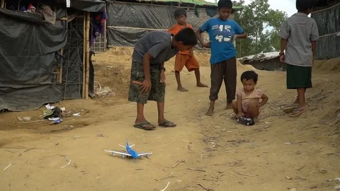 Life inside the Rohingya refugee camps at Cox's Bazar, Bangladesh Stock Footage 99941895
