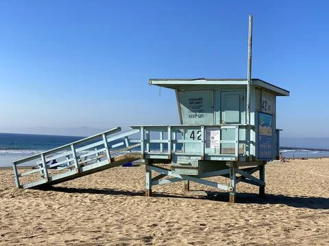 Lifeguard tower on the beach Stock-Fotos