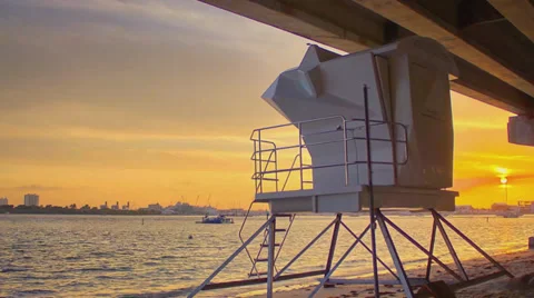 Lifeguard Tower Under a Bridge in Palm Beach County Florida Видео 34223145