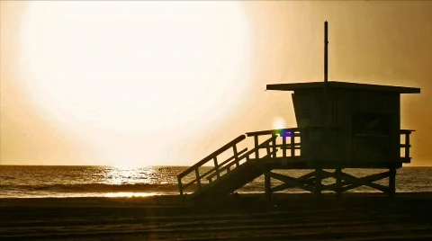 LifeguardTowerSunset 스톡 동영상 420037