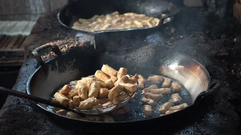 Lift the fried tofu until cooked Stock Footage 288672242