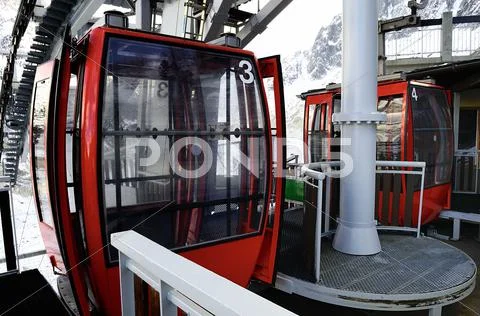 Lift of the sea ice Stock Photos