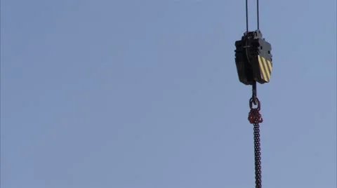 Lifting crane against the sky Stock-Footage 11216762