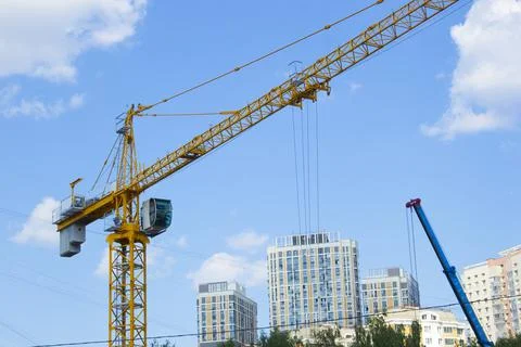 Lifting crane. Crane work on the construction site Foto stock