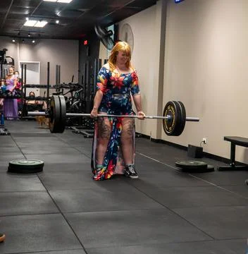 Lifting in drag Stock Photos