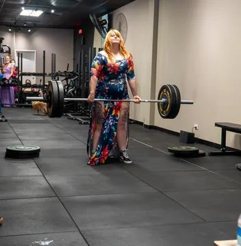Lifting in drag Stock Photos