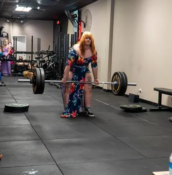 Lifting in drag Stock Photos