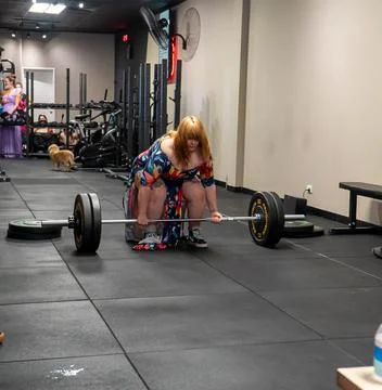 Lifting in drag Stock Photos
