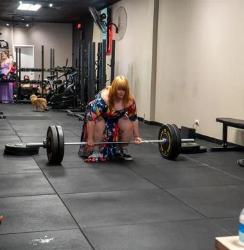 Lifting in drag Stock Photos