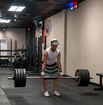 Lifting in drag Stock Photos