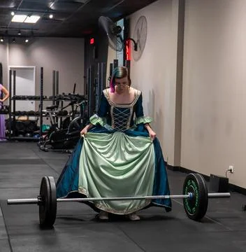 Lifting in drag Stock Photos