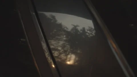 Light and Shadow Mirror 動画素材 313475423