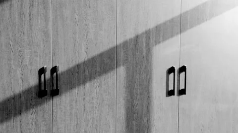 Light and shadow time-lapse photography, light and shadow changes, time passes. Video stock 229101134