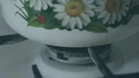 Light blue gas 動画素材 87018169