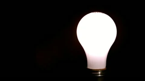 Light bulb burst slow motion 库存影片 11373560