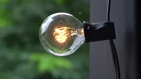 Light bulb in a coffee shop 库存影片 140237454