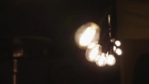 Light Bulbs Outdoor 스톡 동영상 83366902