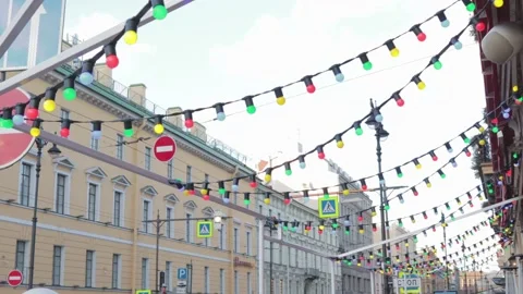 Light bulbs on the veranda of the wind cafe 스톡 동영상 139763404
