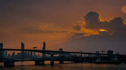 Light from the clouds during the dawn of the Krung Thep Bridge Stock Footage 105835884