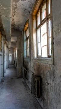 Light Coming in Through Prison Cell Bars Window. Empty Jail Cells. Prison Int 库存照片