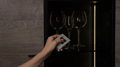 Light control with a remote control. Vidéo 178897564