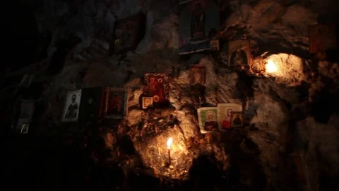 Light in the Dark Stockbeeldmateriaal 85047429