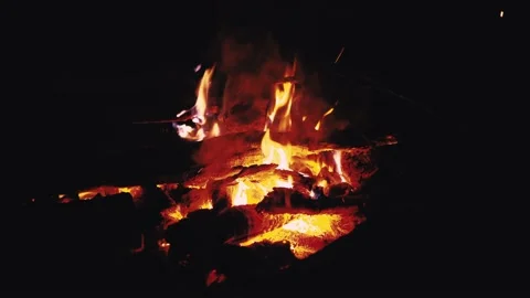 The light from the fire and the flames in the night sky. the colors of the fire Stock Footage 170822997
