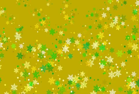 Light Green, Yellow vector pattern with christmas snowflakes. 库存插图