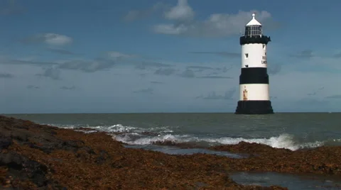 Light House and waves Video stock 40819656