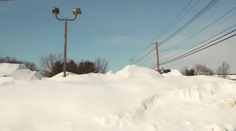 Light Post in High Snow Bank Vidéo 47111643