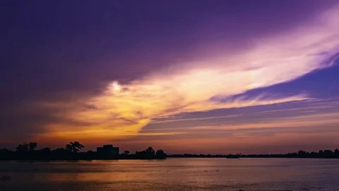 The light ray follow the sun Video stock 94404262