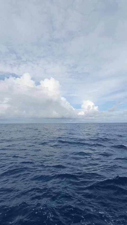 Light reflection on the choppy sea Stock Footage 297544784