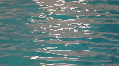 Light reflection in swimming pool Video stock 21319258