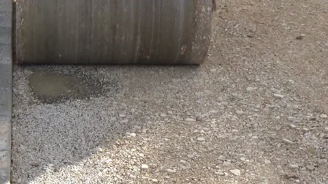 Light Vibration roller compactor at road construction Vídeo Stock 159652063