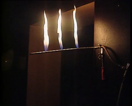 Light in war times 库存影片 8692997