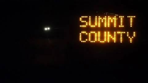 Lighted Facemask Required Road Sign  Video stock 154179764