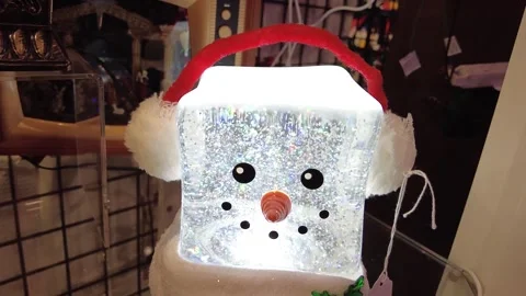 Lighted snowman head 库存影片 242104667